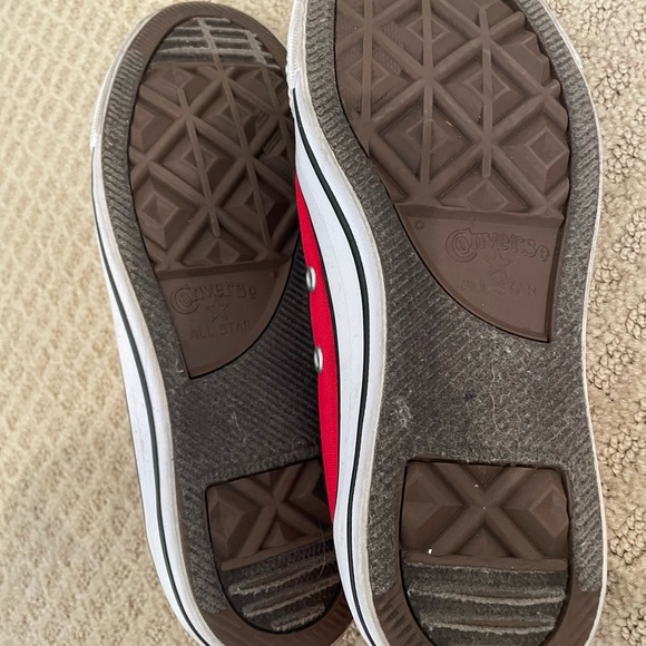 Low Top Red Converse - Picture 4 of 4